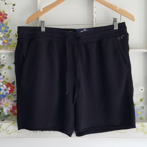 NWT  Hollister  California Jogger Shorts Size XL Black - Picture 1 of 5